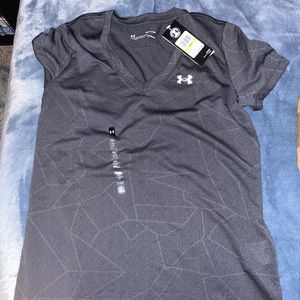 Women’s Under Armour V-Neck Shirt